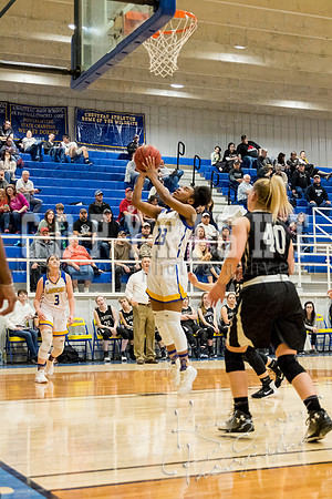 chouteau_vs_wyandotte_basketball-9270