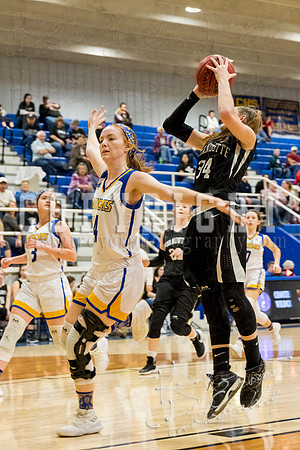 chouteau_vs_wyandotte_basketball-9288