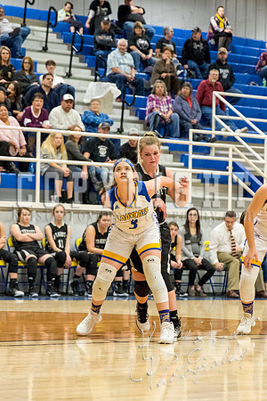 chouteau_vs_wyandotte_basketball-9293