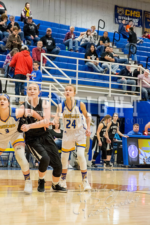 chouteau_vs_wyandotte_basketball-9301
