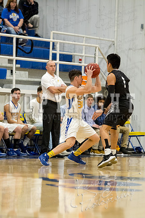 chouteau_vs_wyandotte_basketball-9167