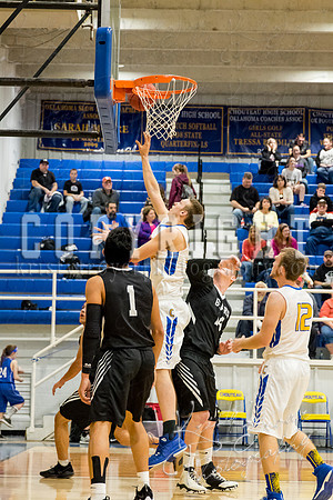 chouteau_vs_wyandotte_basketball-9320
