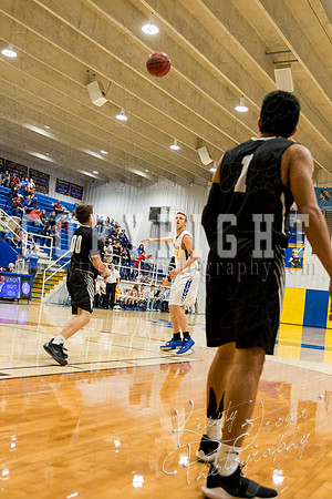 chouteau_vs_wyandotte_basketball-9323