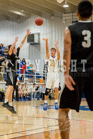 chouteau_vs_wyandotte_basketball-9338