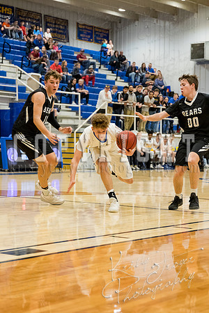 chouteau_vs_wyandotte_basketball-9348