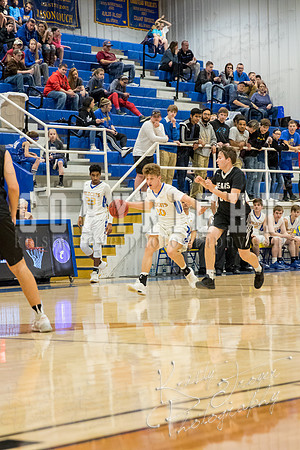 chouteau_vs_wyandotte_basketball-9352