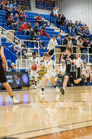 chouteau_vs_wyandotte_basketball-9353