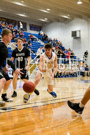 chouteau_vs_wyandotte_basketball-9358