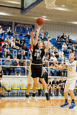 chouteau_vs_wyandotte_basketball-9373