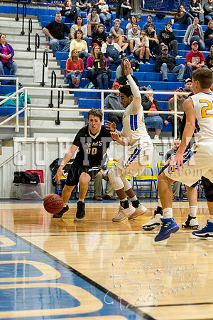 chouteau_vs_wyandotte_basketball-9385