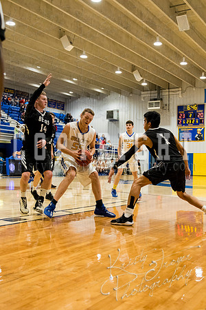 chouteau_vs_wyandotte_basketball-9327