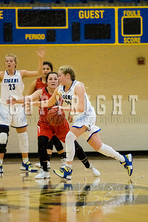 pryor_vs_grove_basketball-9680