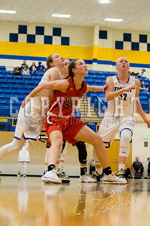 pryor_vs_grove_basketball-9735