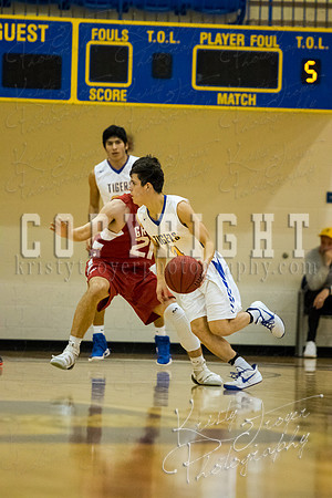 pryor_vs_grove_basketball-9817
