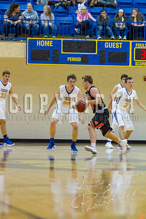 pryor_vs_tahlequah_basketball-0403