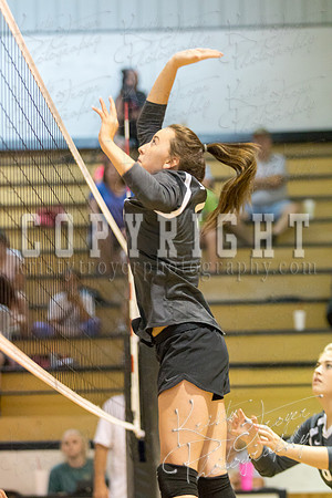 SALINA_VS_WESTVILLE_VOLLEYBALL-0327