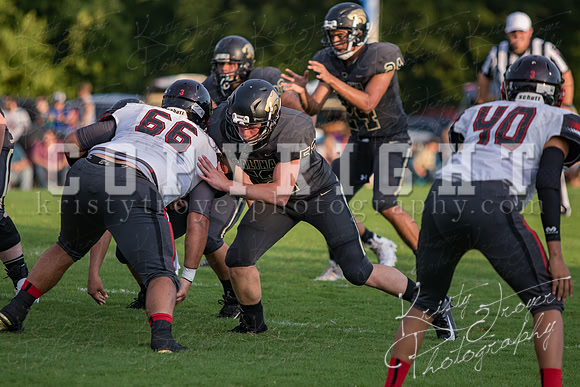 salina_vs_locust_grove_football_1440