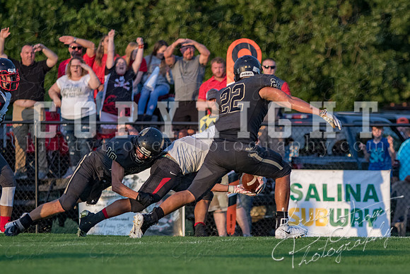 salina_vs_locust_grove_football_1489