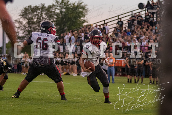 salina_vs_locust_grove_football_1535