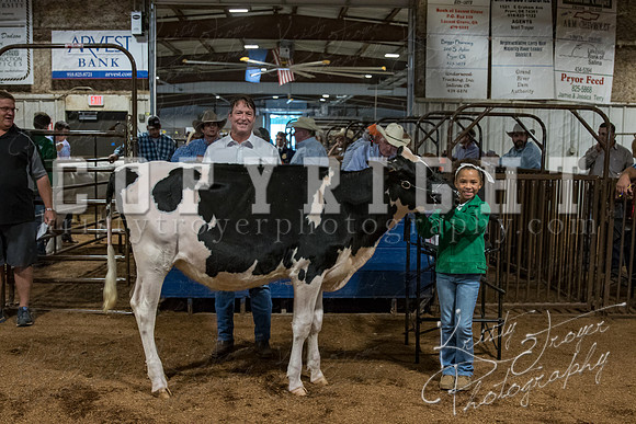 mayes_county_fair_premium_sale_2200