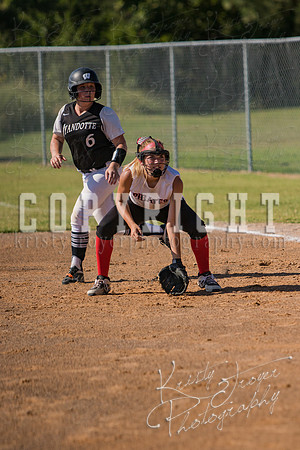 locust_grove_vs_wyandotte_softball_4205