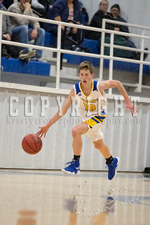 chouteau_vs_adair_basketball_8293