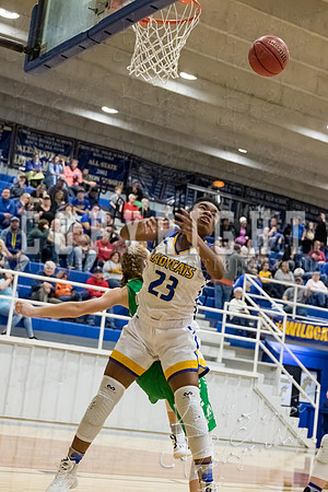 chouteau_vs_adair_basketball_8579