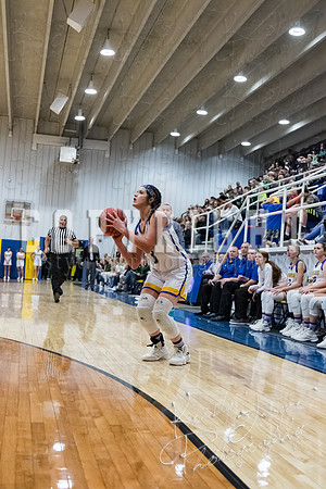 chouteau_vs_adair_basketball_8611