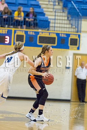 pryor_vs_tahlequah_basketball-3172