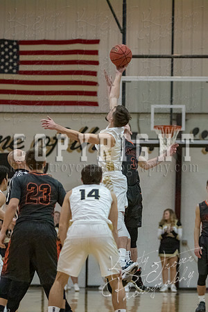 salina_vs_okay_basketball_9129