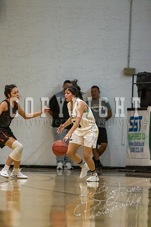 salina_vs_okay_basketball_9196