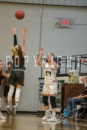 salina_vs_okay_basketball_9207