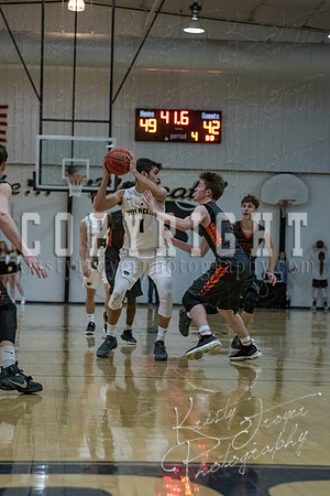 salina_vs_okay_basketball_9555