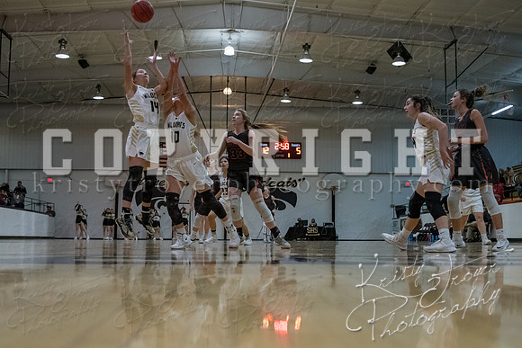 salina_vs_okay_basketball_9581
