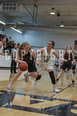 salina_vs_okay_basketball_9600