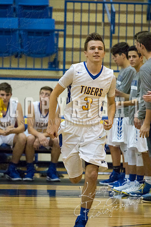 pryor_vs_tahlequah_basketball-3264