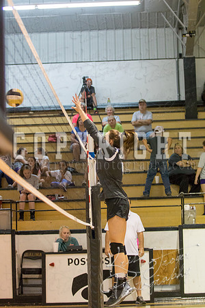 SALINA_VS_WESTVILLE_VOLLEYBALL-0321