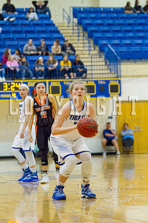 pryor_vs_tahlequah_basketball-0342