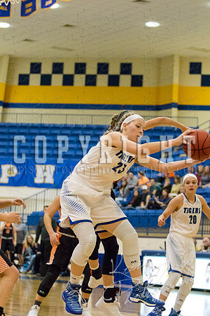 pryor_vs_tahlequah_basketball-3166