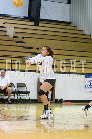 SALINA_VS_WESTVILLE_VOLLEYBALL-0302