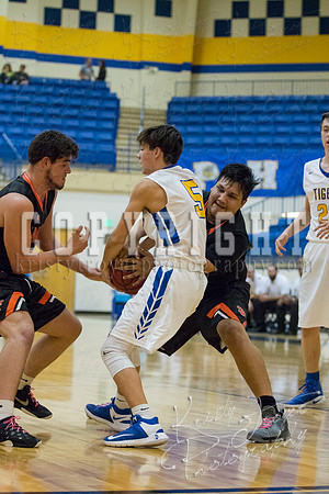 pryor_vs_tahlequah_basketball-3307