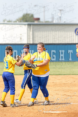 CHOUTEAU_VS_AFTON_SOFTBALL-1542
