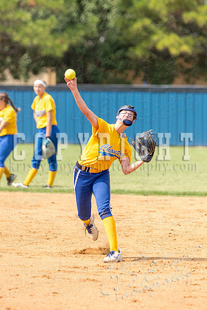CHOUTEAU_VS_AFTON_SOFTBALL-1540