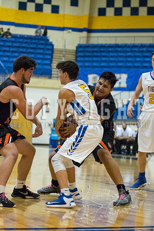 pryor_vs_tahlequah_basketball-3308