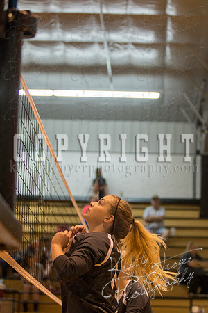 SALINA_VS_WESTVILLE_VOLLEYBALL-0315