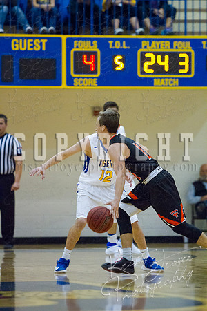pryor_vs_tahlequah_basketball-0415