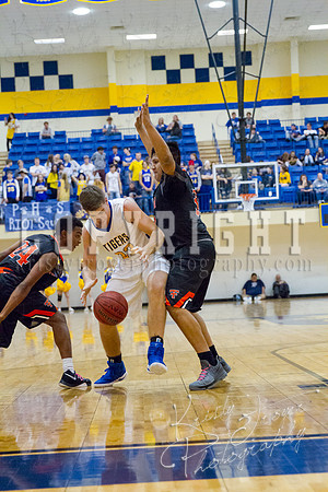 pryor_vs_tahlequah_basketball-0397