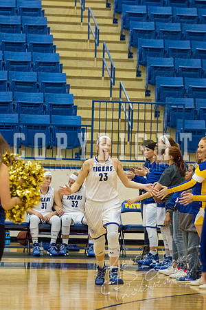 pryor_vs_tahlequah_basketball-3148