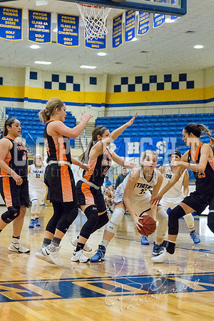 pryor_vs_tahlequah_basketball-3236