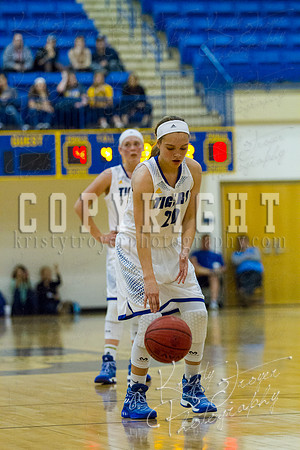 pryor_vs_tahlequah_basketball-0344